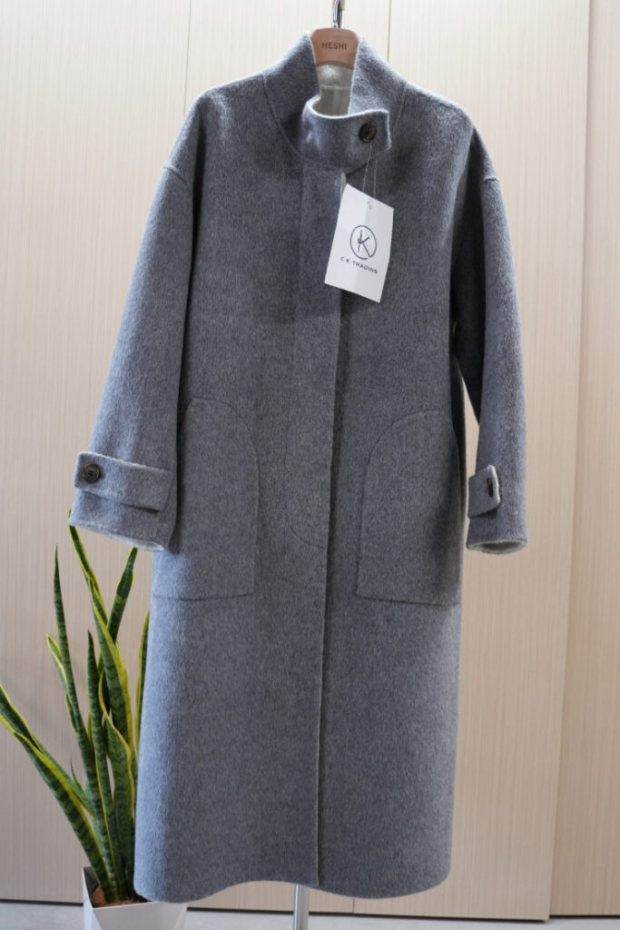 Men’s woolen coat 25CK011